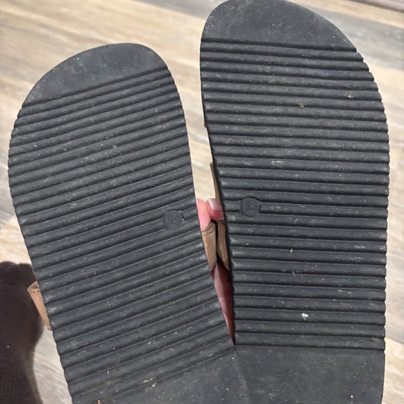 STEVE MADDEN MAYVEN SLIDE - Picture 11 of 11